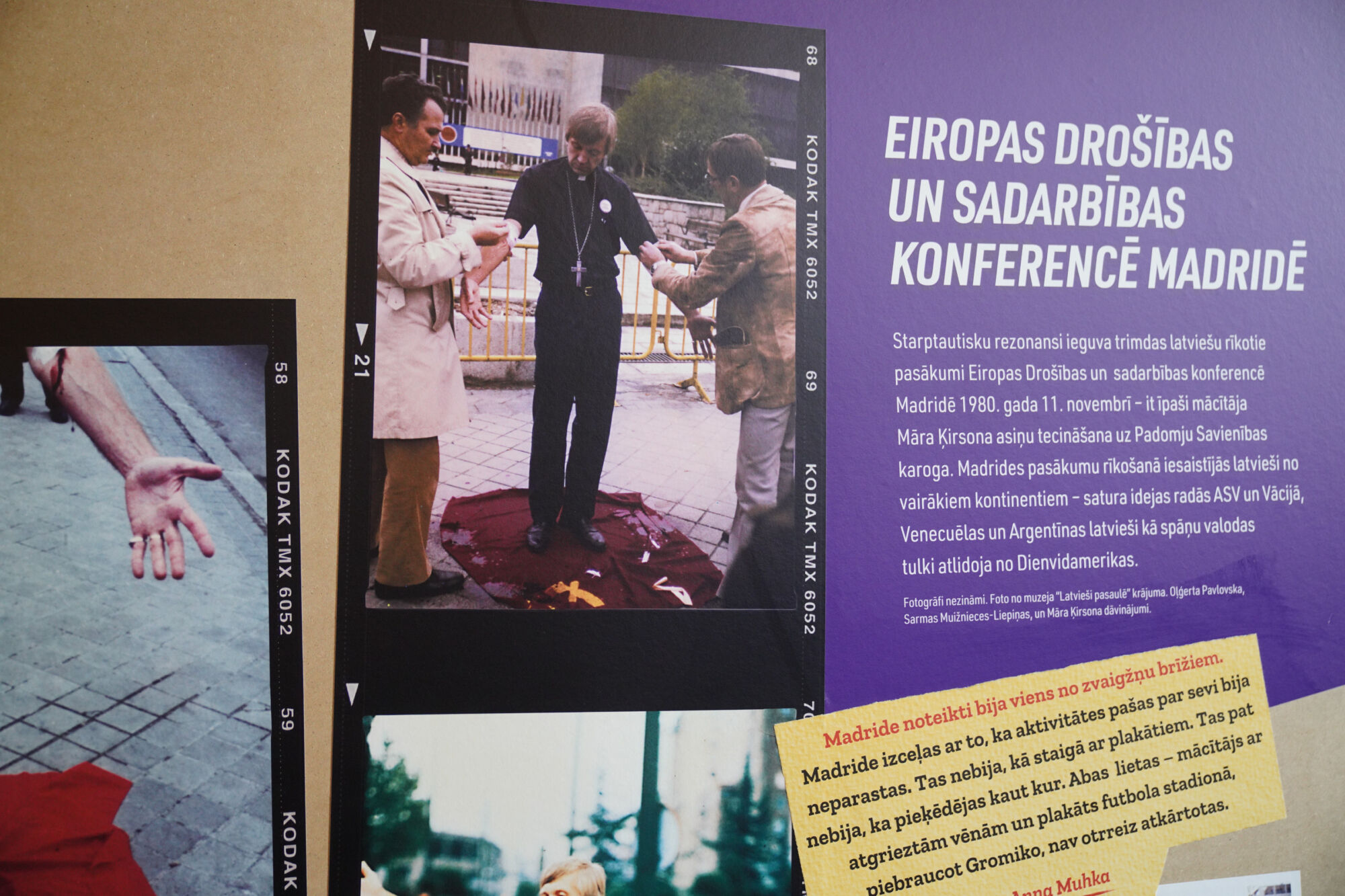 Izstādes “NYET, NYET, SOVIET! Politiskie protesti un demonstrācijas ārpus Latvijas 1945–1991” iekšskats. Mārtiņa Zidera foto.